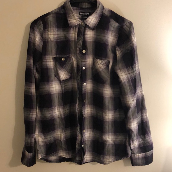 Hot Topic Plaid Button Up Shirt - Picture 1 of 4